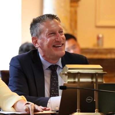 Zwicker, McKnight Bill to Support Local News Through State Advertising Clears Committee